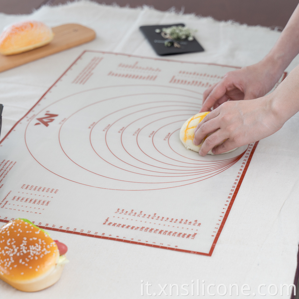 Food grade dough mat